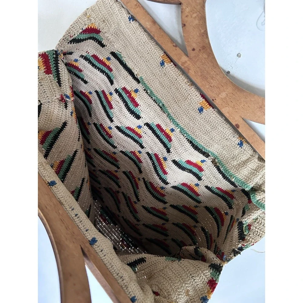 Vintage Tapestry Tight Knit Craft Bag Crochet Needlework Knitting Wood Handles - Picture 14 of 16